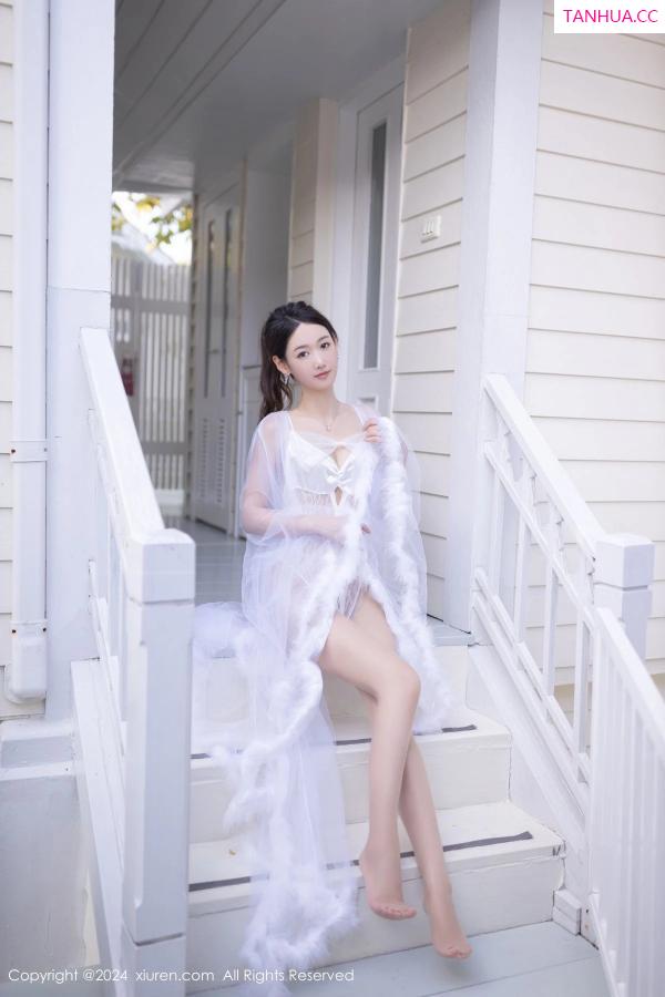 唐安琪  [XiuRen]高清写真图 2024.03.04 No.8174 唐安琪 美腿丝袜第6张图片